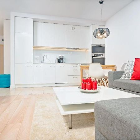 Apartamenty Design Centrum-Garbary Street Poznań Exterior foto